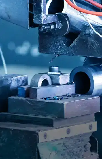 Total Steel Tube Solutions for Industry (باللغة الإنجليزية)