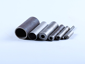 10 أسئلة أساسية يجب طرحها عند شراء أنابيب الصلب غير الملحومة ذات القطر الصغير: من المواد إلى تاريخ التسليم