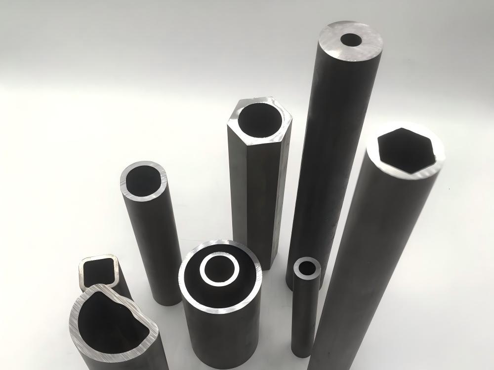 8620 أنبوب ألوي