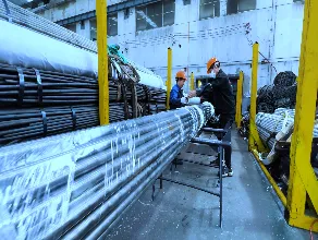 هل يمكن لولب الانابيب الدقيقة؟ استكشاف خدمات الخيوط الخبيرة